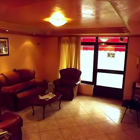 Hotel Dafina 3*