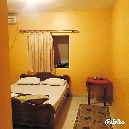 Hotel Dafina 3*